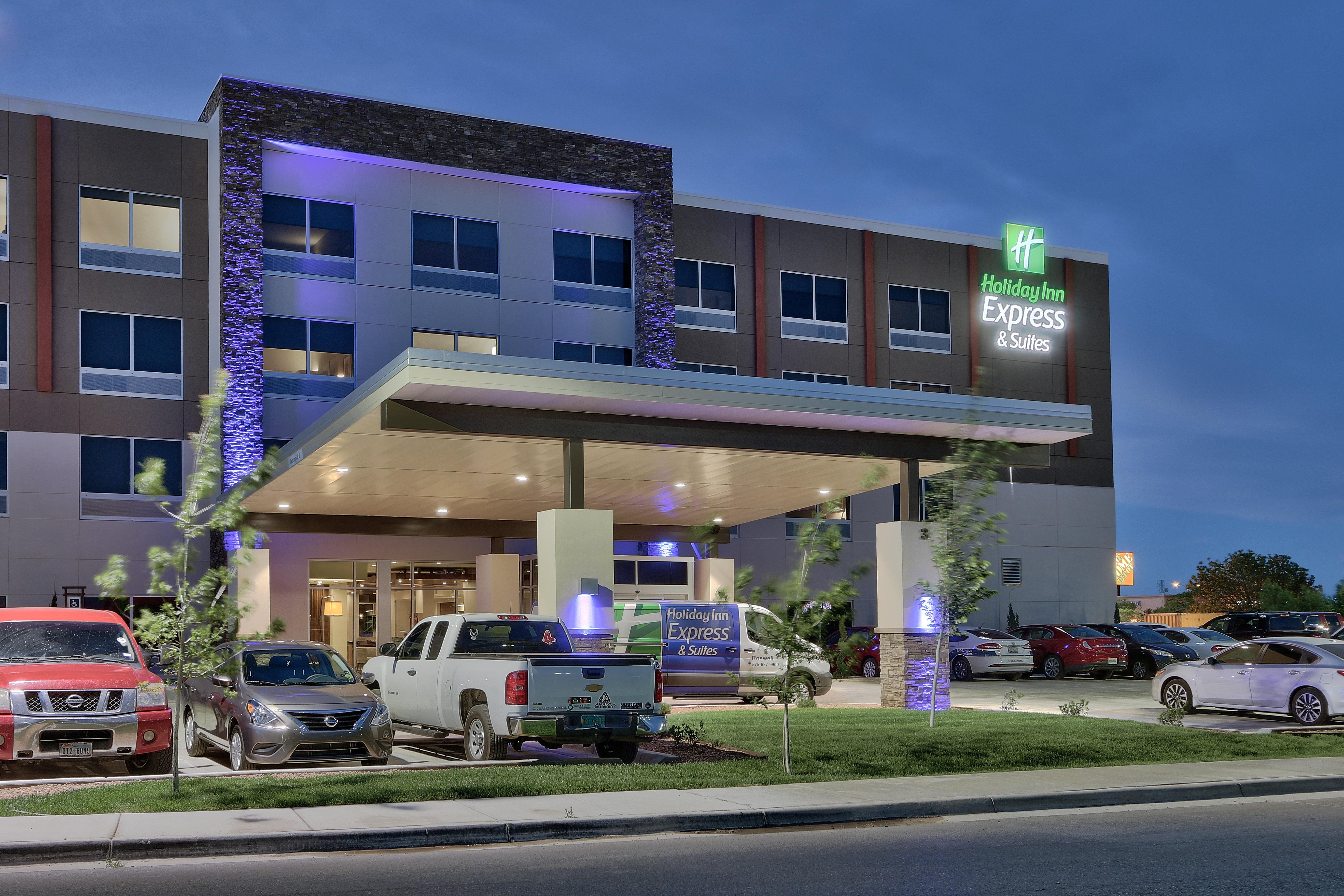Holiday Inn Express & Suites - Roswell By Ihg Exteriér fotografie